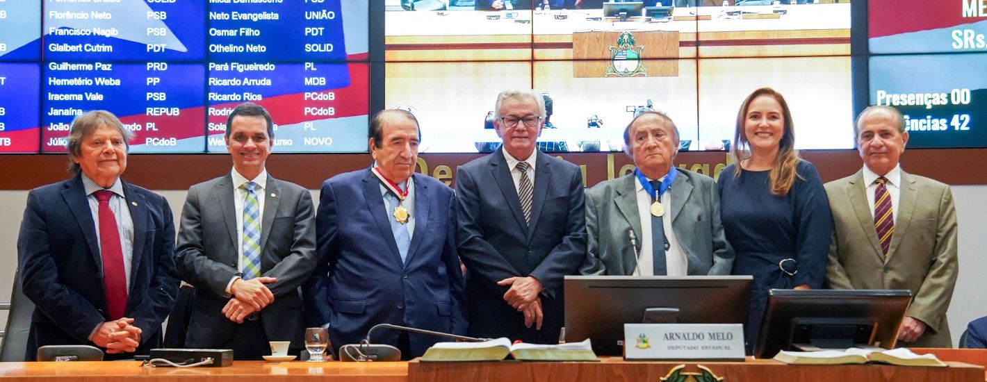 Assembleia homenageia ex-deputado César Bandeira e médico Harolfran de Melo