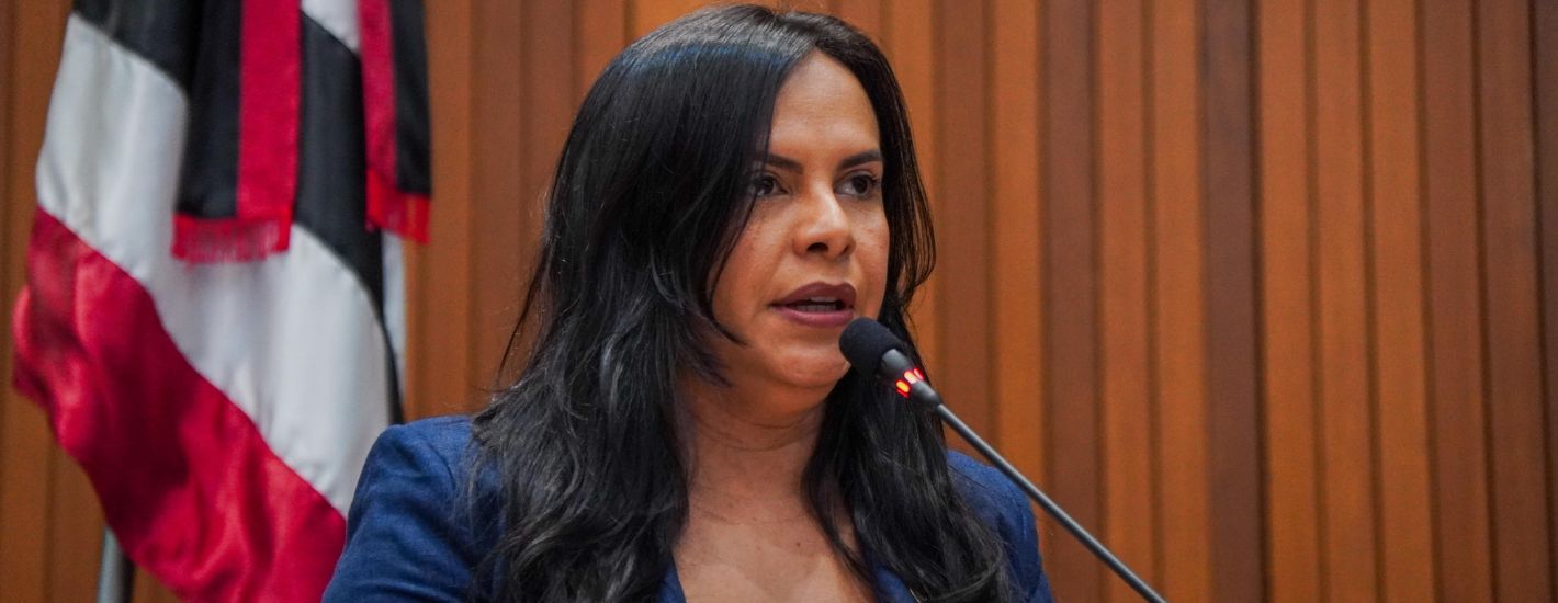 Aprovado PL de Ana do Gás que cria projeto ‘Mulheres de Joelho, Famílias de Pé’