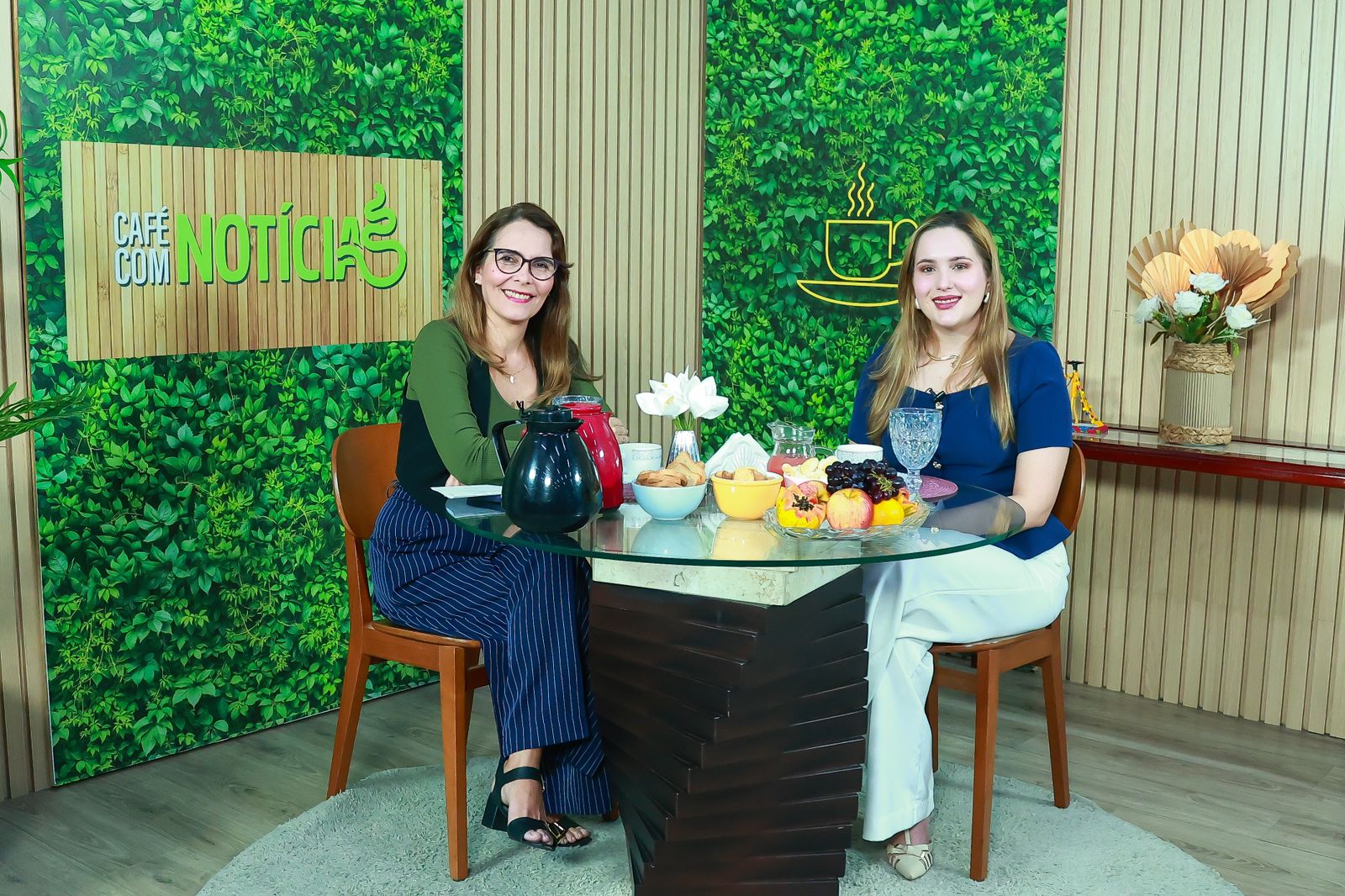 ‘Café com Notícias’ – Advogada Beatriz Florenzano destaca direito das mulheres