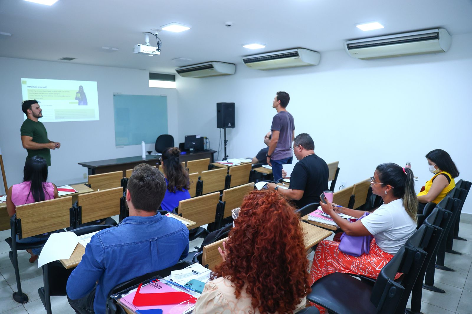 Alema oferece curso de Inglês para servidores e público externo