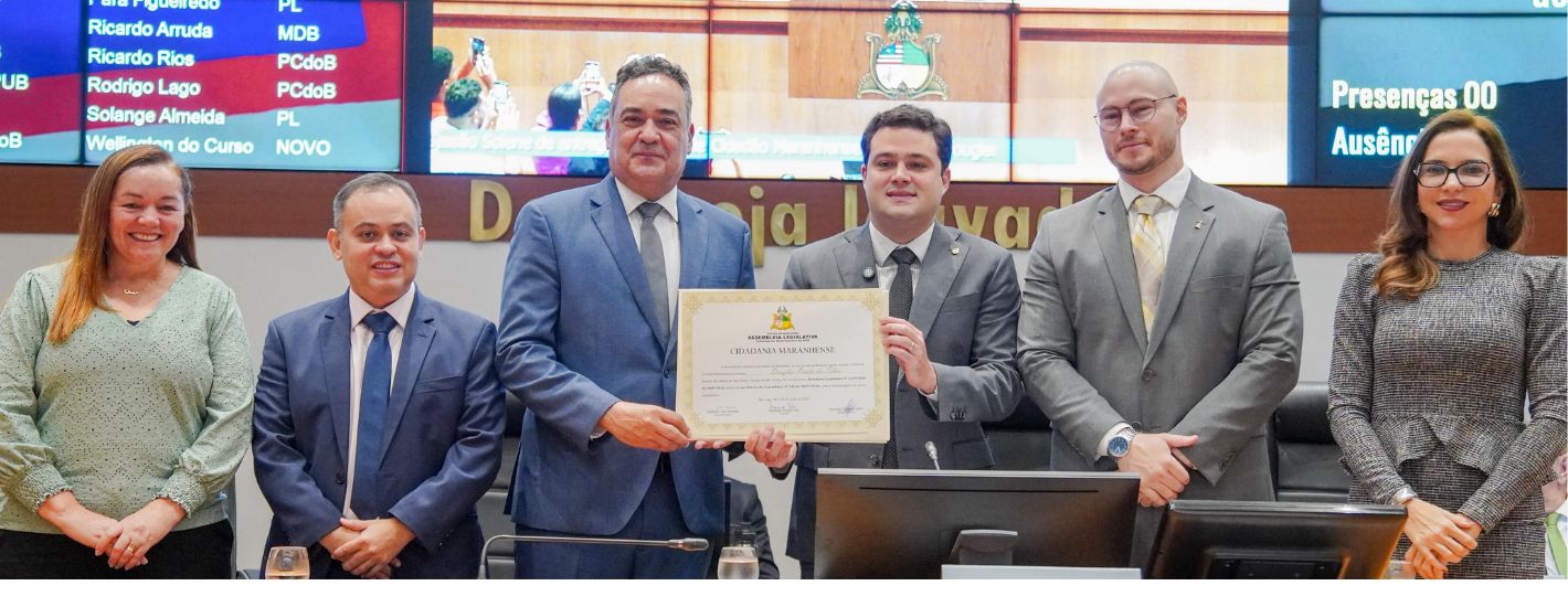 Assembleia homenageia jurista Douglas Paulo da Silva com Título de Cidadão Maranhense