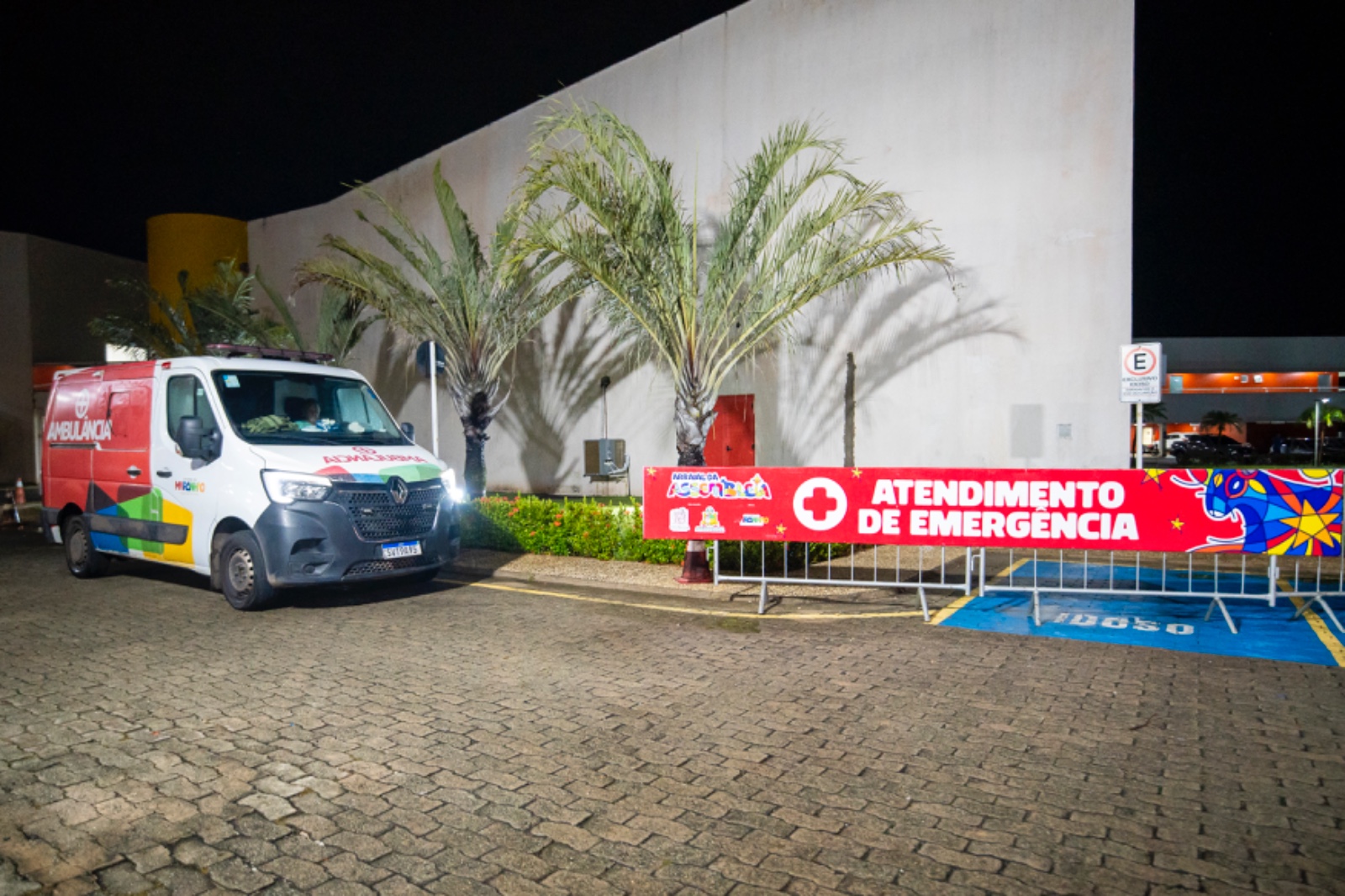 Com equipe multidisciplinar, Assembleia garante assistência médica a frequentadores do Arraial