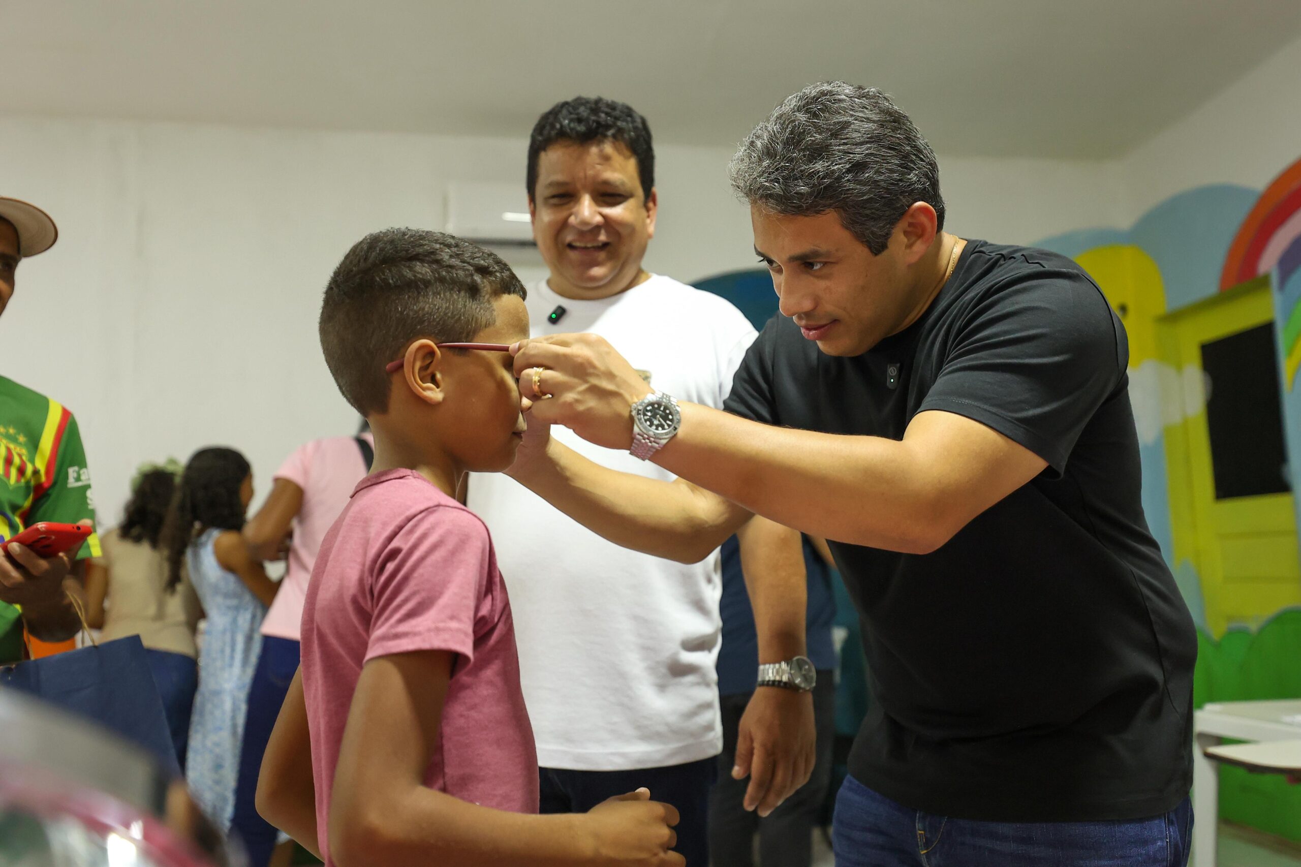 Deputado Osmar Filho promove ação do programa “Cuidar dos Olhos” em São José de Ribamar
