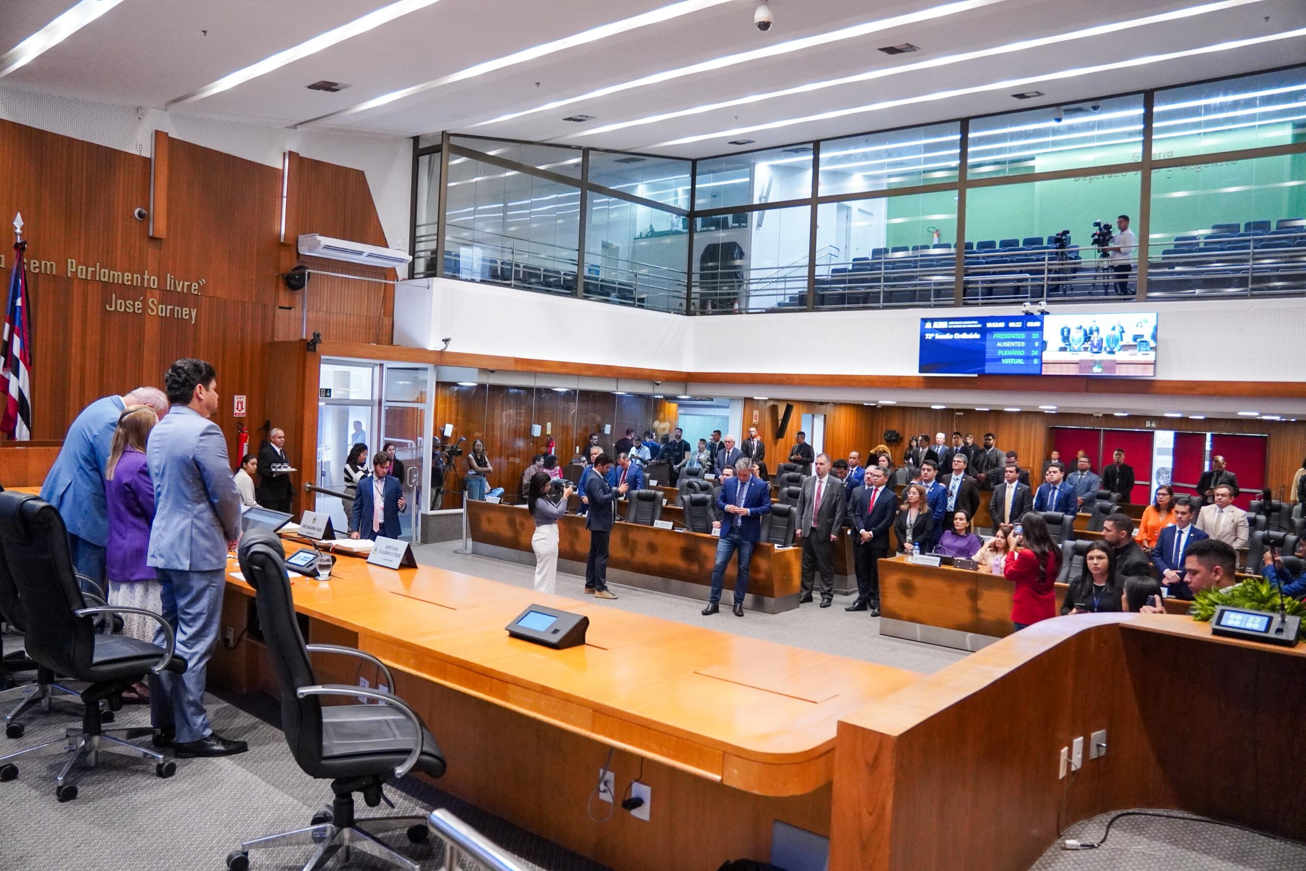 Assembleia Legislativa faz homenagem póstuma ao motouber Franklin César com um minuto de silêncio