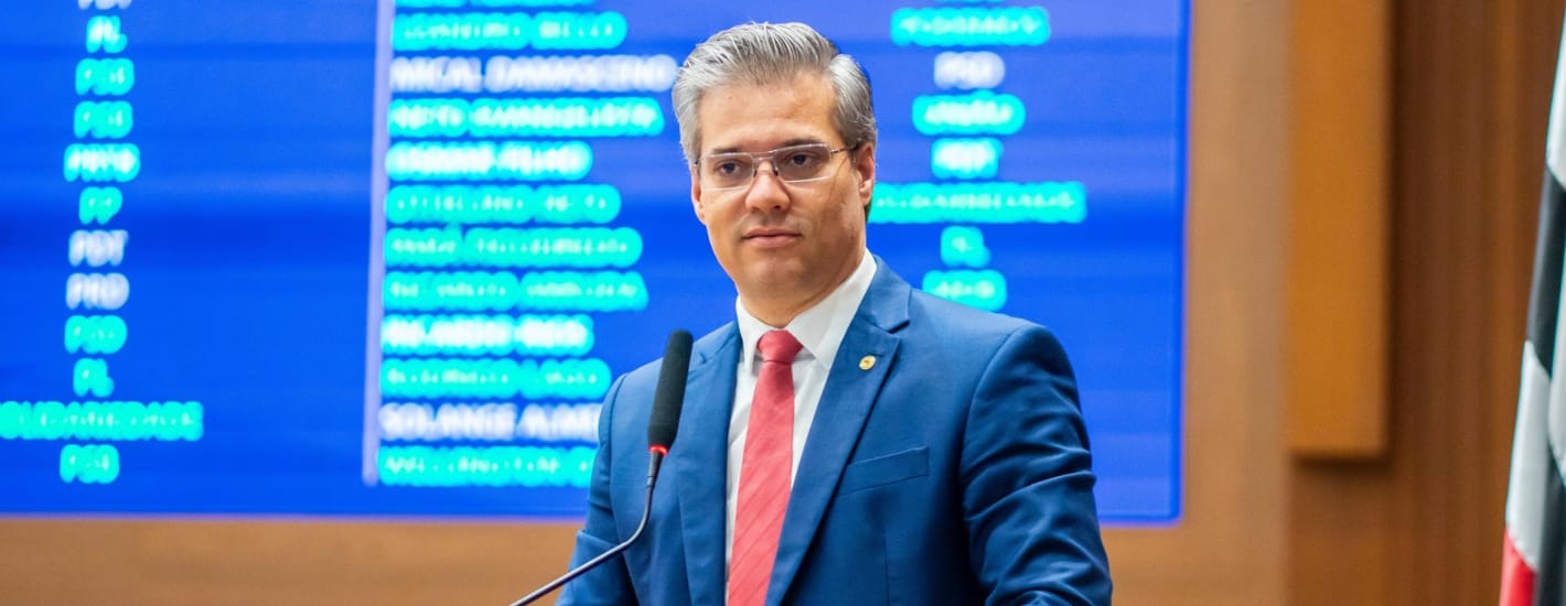 Mais inclusão nas escolas: Neto Evangelista garante dispensa do uso de uniforme para alunos autistas no Maranhão