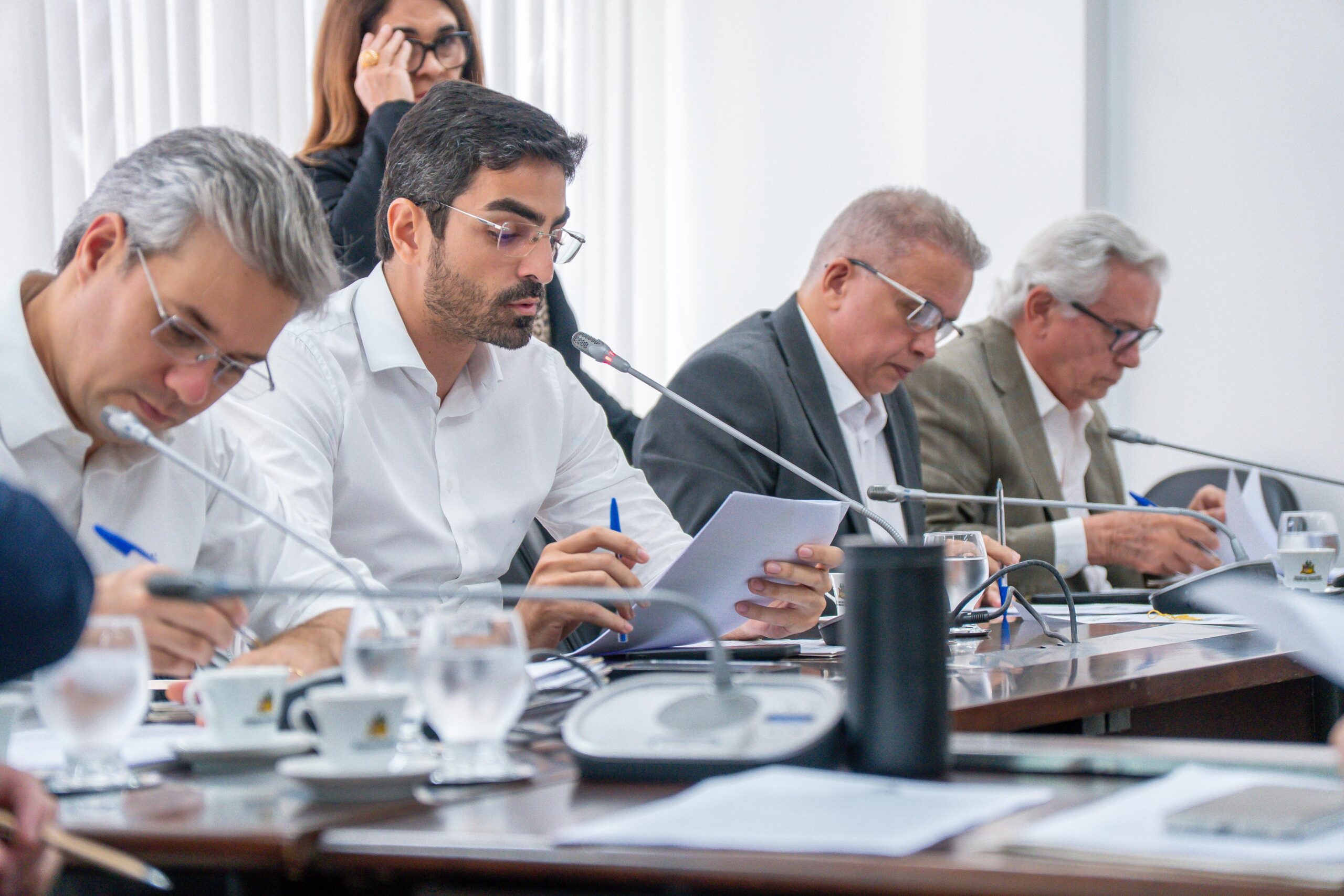 CCJ dá parecer favorável a PL sobre permanência de fisioterapeuta em maternidades e UTIs