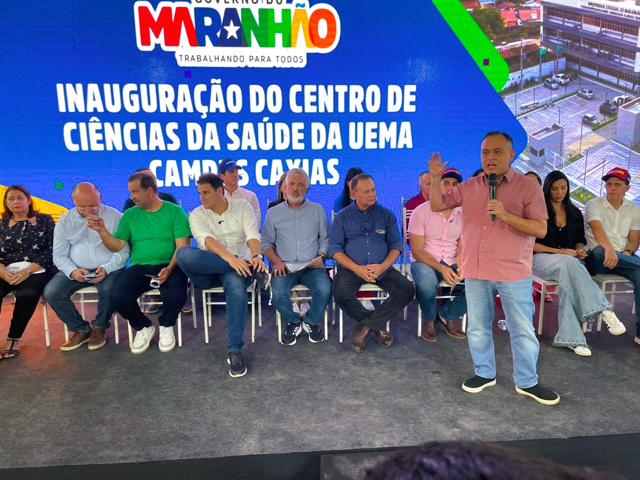Centro de ensino é inaugurado com articulação do deputado Catulé Júnior