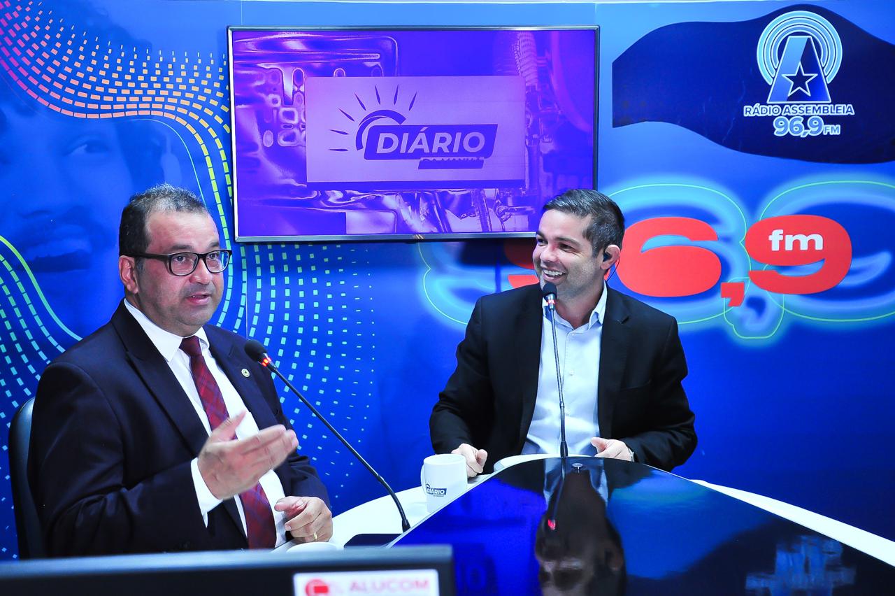  Adelmo Soares destaca, no ‘Diário da Manhã’, sua atuação parlamentar e o alcance do ‘Maranhão Livre da Fome’