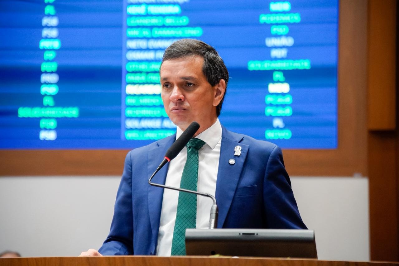 Ricardo Arruda destaca investimentos na área da saúde em Grajaú