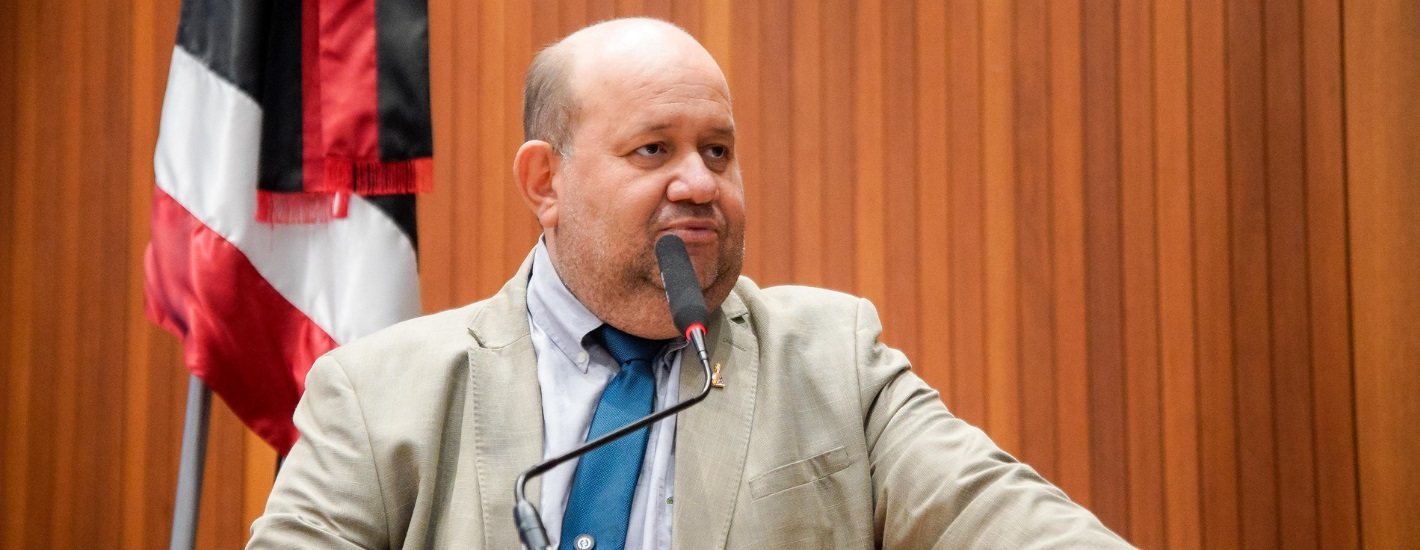 Deputado Fred Maia alerta para risco em trecho da MA-135 devido à falha na sinalização noturna