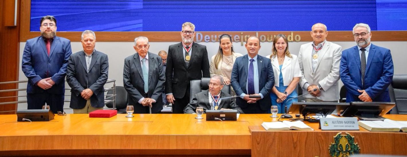 Assembleia concede Medalha ‘Manuel Beckman’ a três personalidades