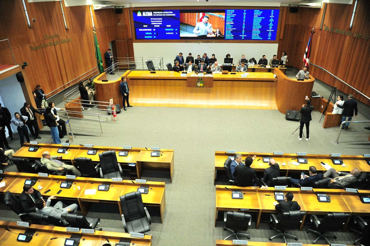 Assembleia aprova projeto que institui programa de alimentação escolar