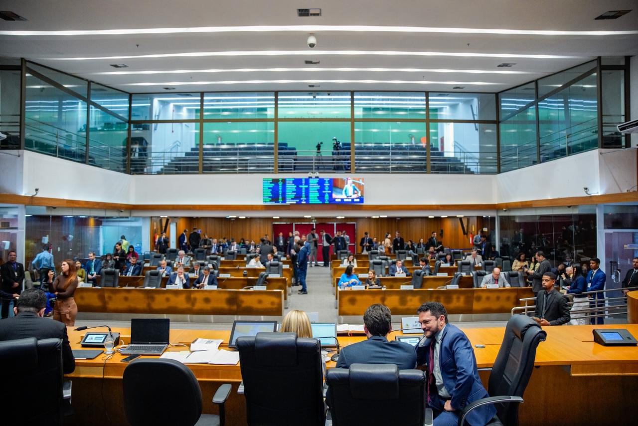 Deputados aprovam projeto que zera taxas da primeira habilitação no Maranhão