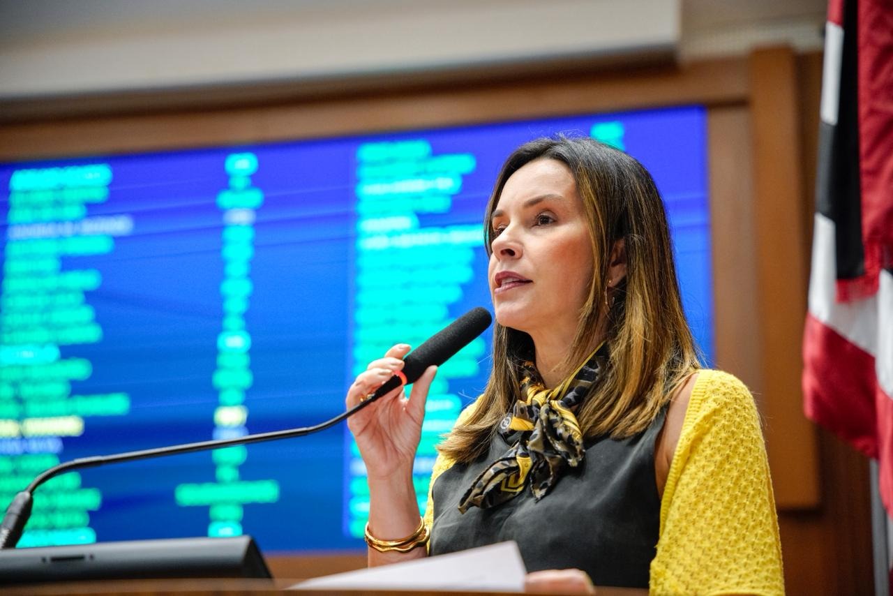 Dra. Vivianne destaca desafios enfrentados pelas mulheres e presta homenagem a Iracema Vale e Roseana Sarney