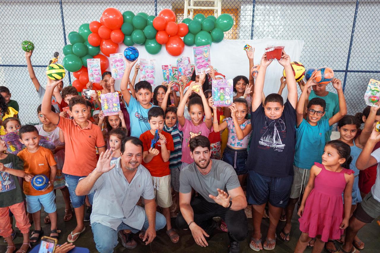Natal Solidário realizado pelo deputado Davi Brandão leva alimento e esperança às famílias maranhenses