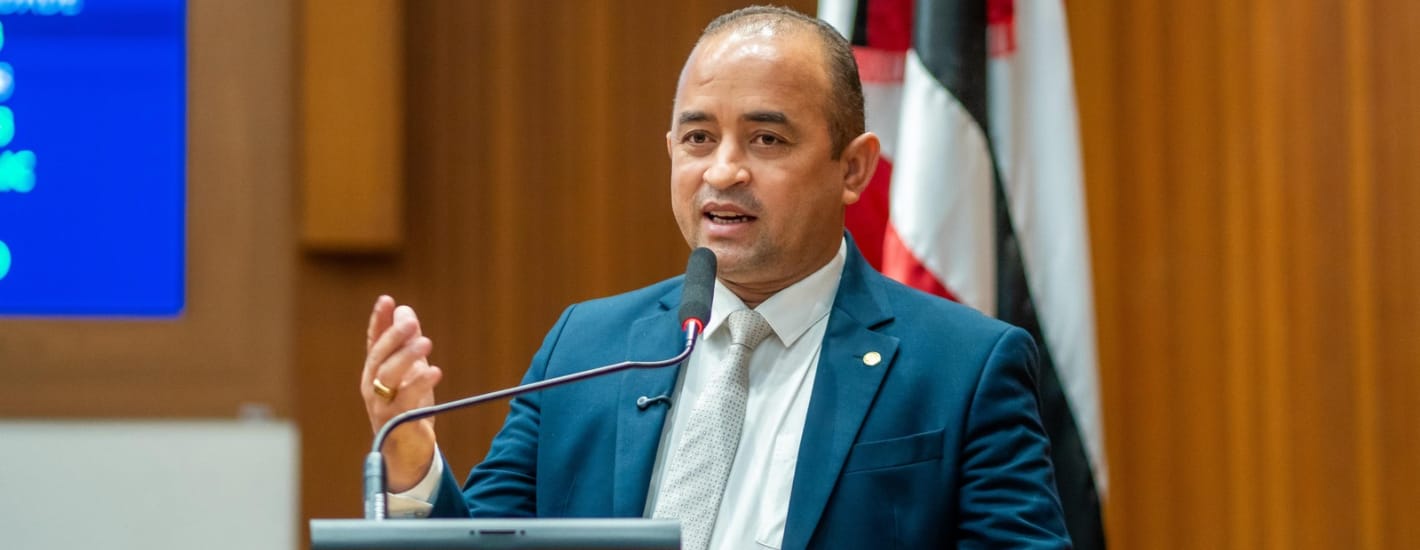 Deputado Aluízio Santos ressalta ações da gestão da prefeita Belezinha em Chapadinha