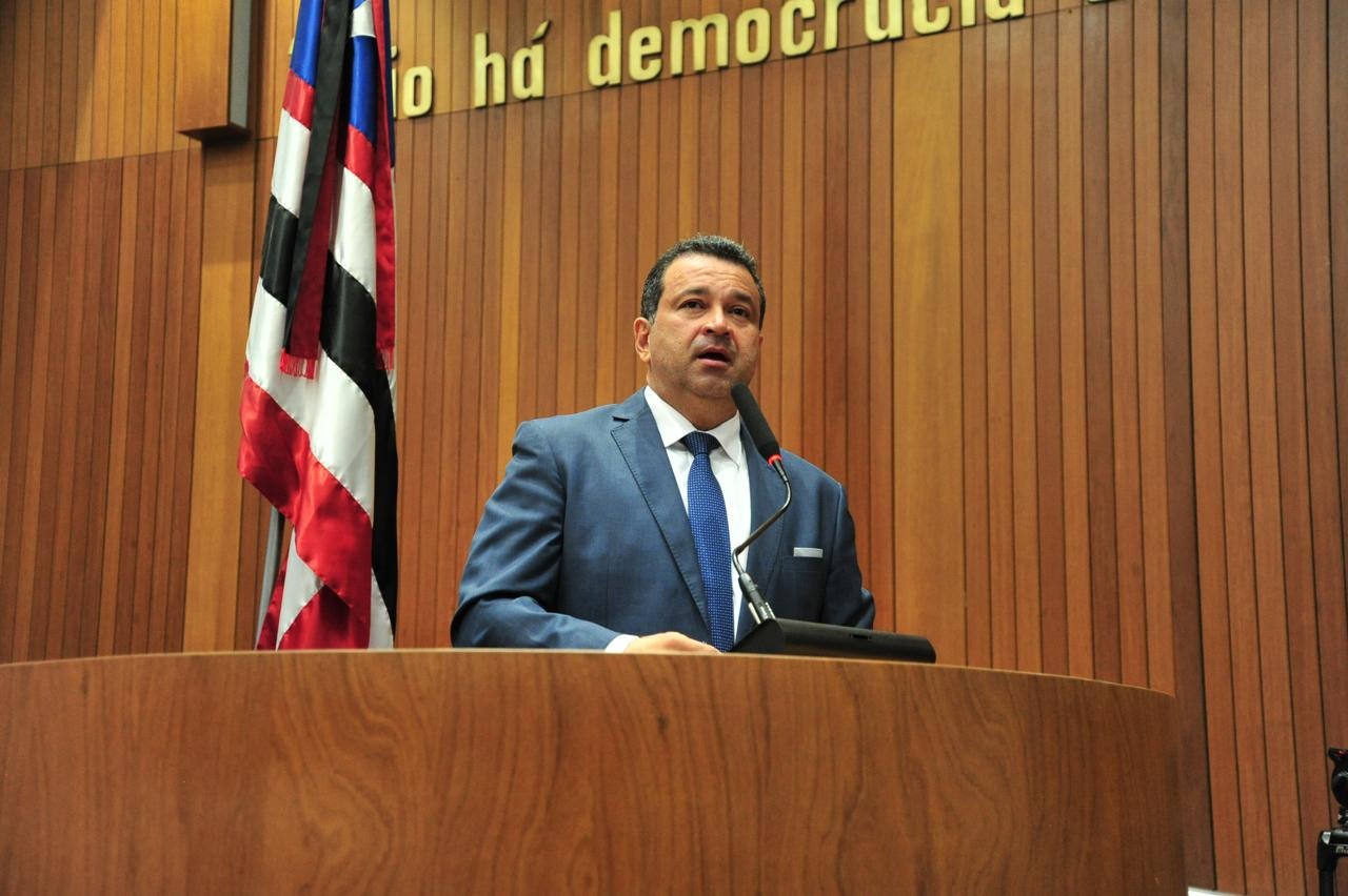 Adelmo Soares destaca avanços do governo e elogia liderança da presidente Iracema Vale