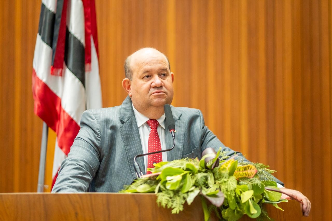 Fred Maia destaca instalação de frigorífico em Pedreiras e reforça necessidade de melhorias na infraestrutura