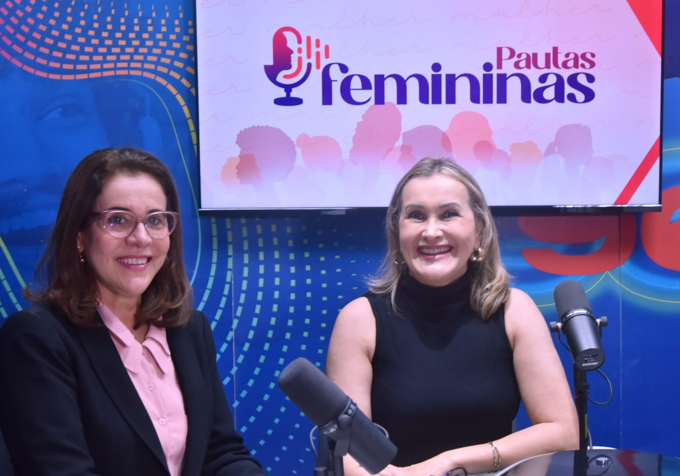 Curadora de arte destaca valorização da arte maranhense em entrevista à Rádio Assembleia