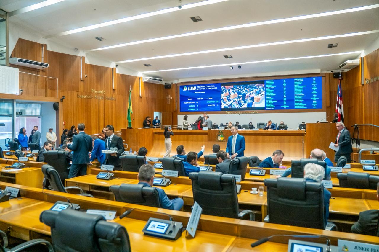 Assembleia realiza última sessão de 2025 e aprova a Comissão de Recesso Parlamentar 
