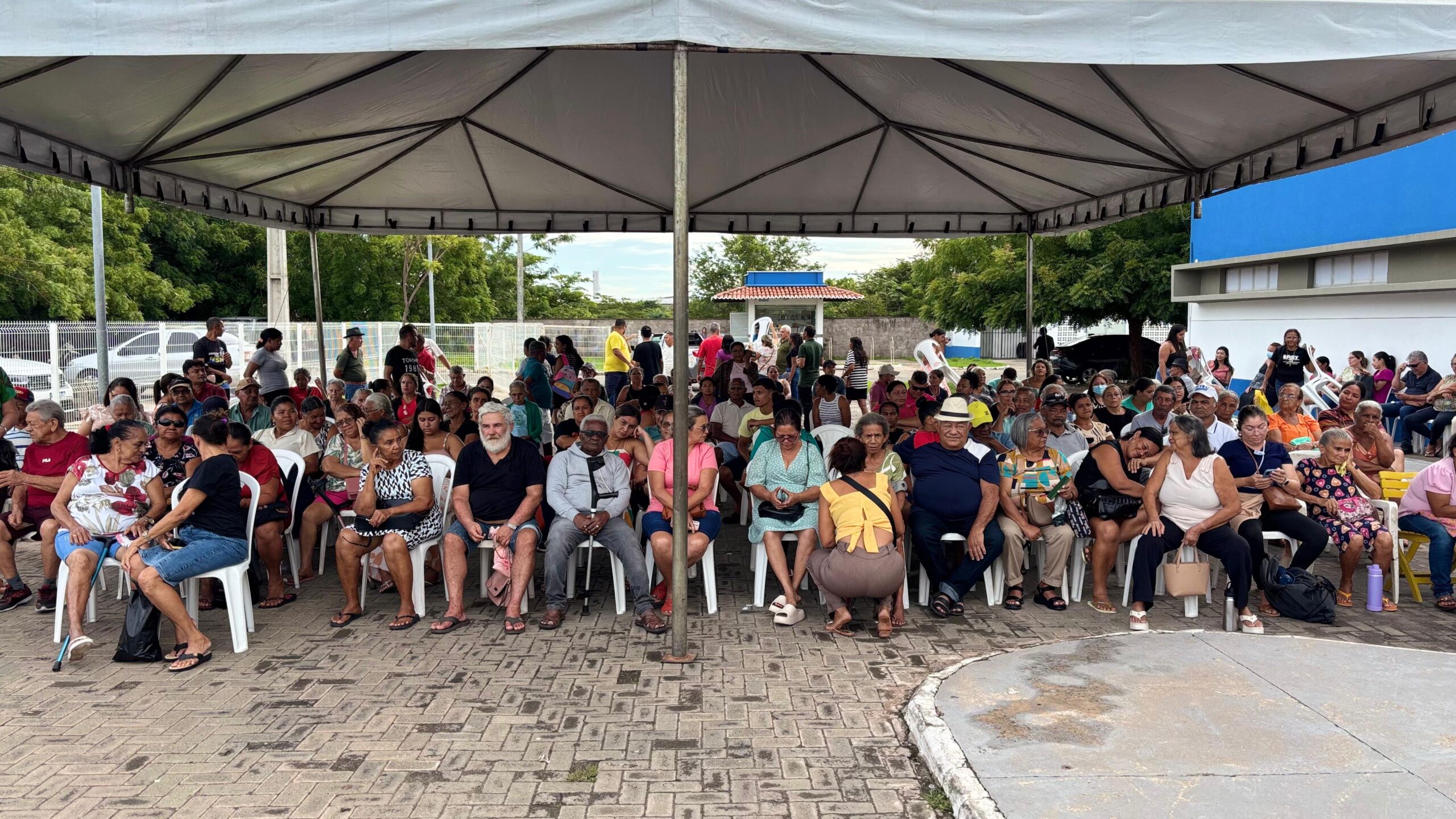 Deputado Adelmo Soares realiza mutirão de catarata e pterígio em Caxias