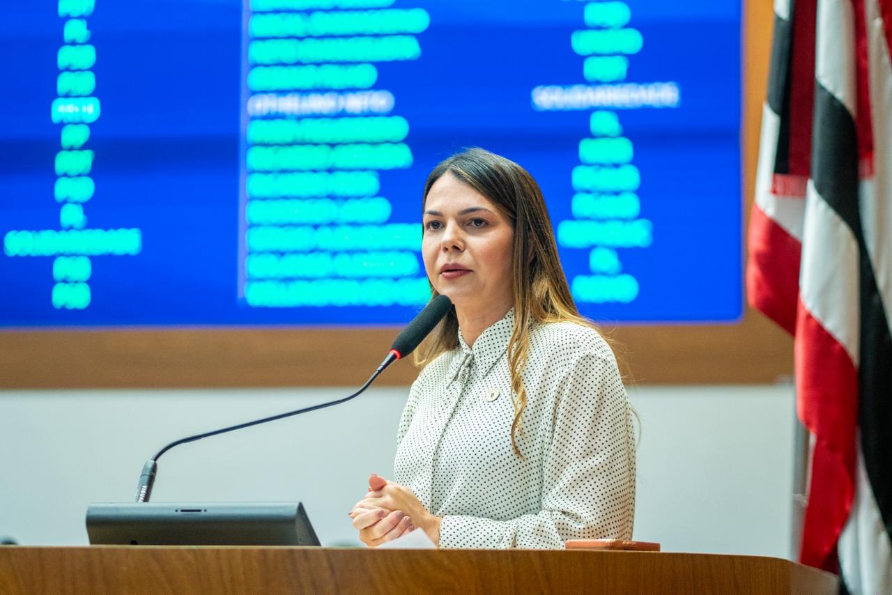 Deputada Janaína reforça compromisso com população e destaca ações de saúde e infraestrutura em Imperatriz