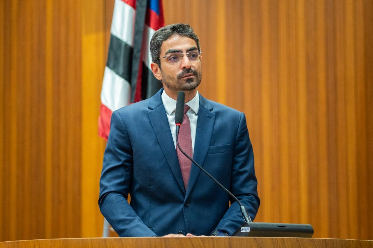 Florêncio Neto destaca serviços realizados no município de Cajapió pelo governo estadual