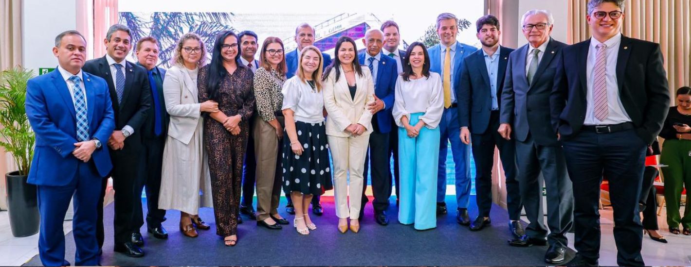 Iracema Vale participa do “Encontro de Trabalho com deputados estaduais”, promovido pela Fiema