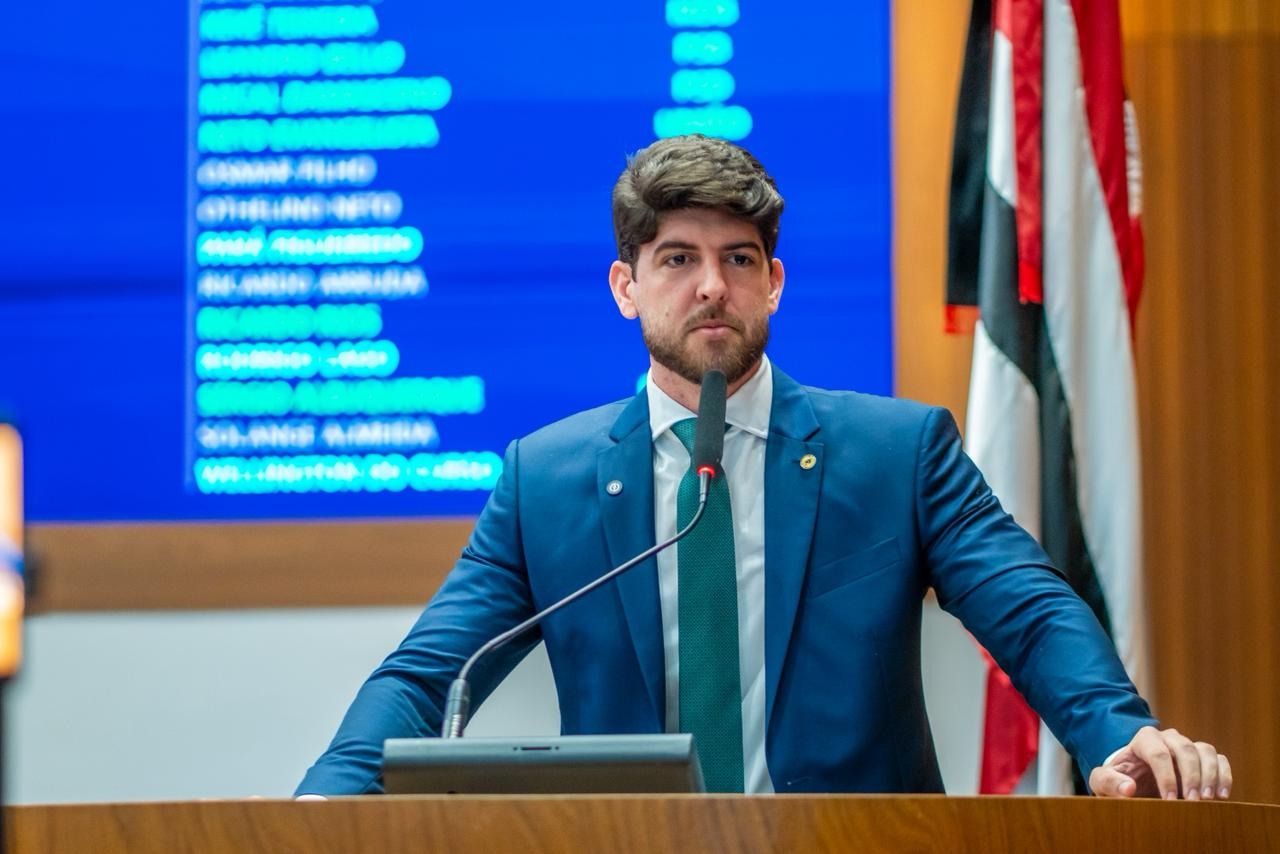 ‘Qualifica Bacabal’ chega à terceira edição e reforça compromisso do deputado Davi Brandão