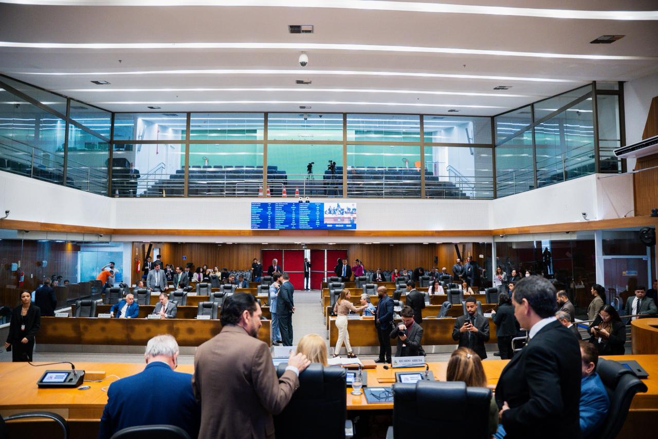 Sessão plenária – 25 de março de 2026