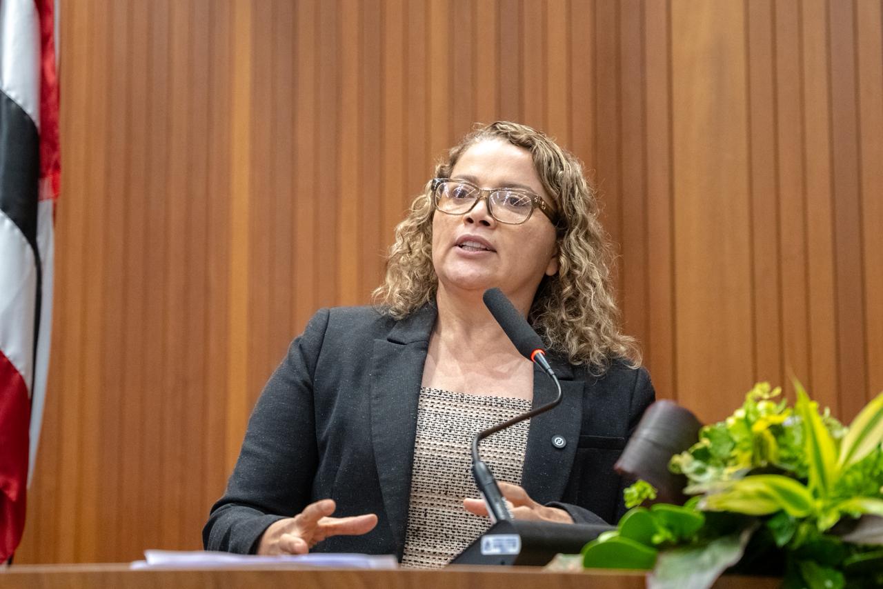 Mical Damasceno critica projeto que criminaliza misoginia