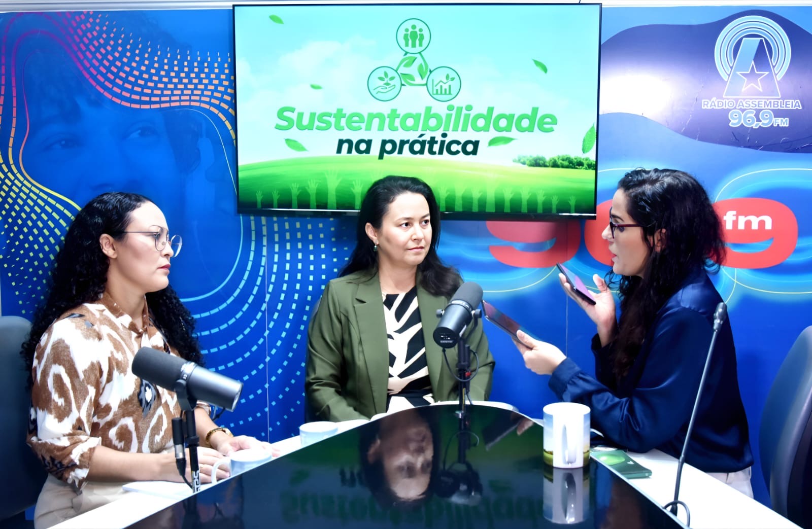 Sustentabilidade na Prática aborda a educação ambiental em diferentes contextos educacionais e comunitários